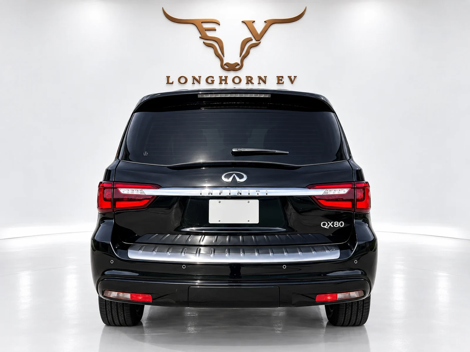 2020 Infiniti QX80 LUXE Sport Utility 4D photo 4