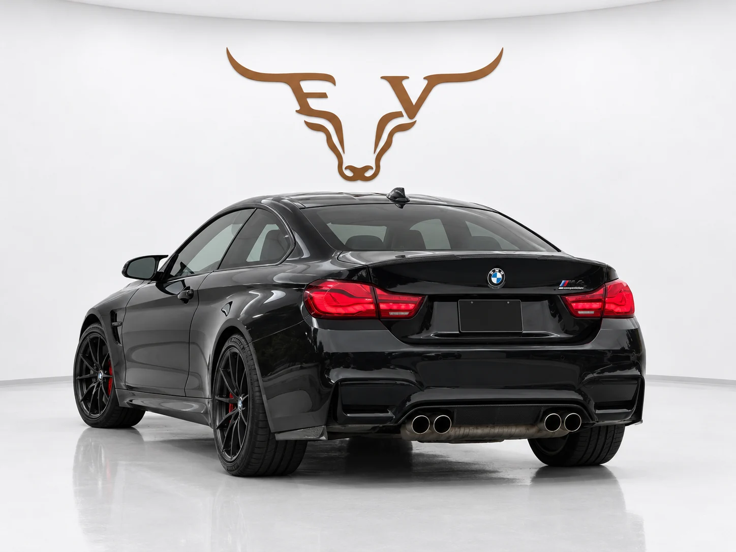 2017 BMW M4 Competition photo 2