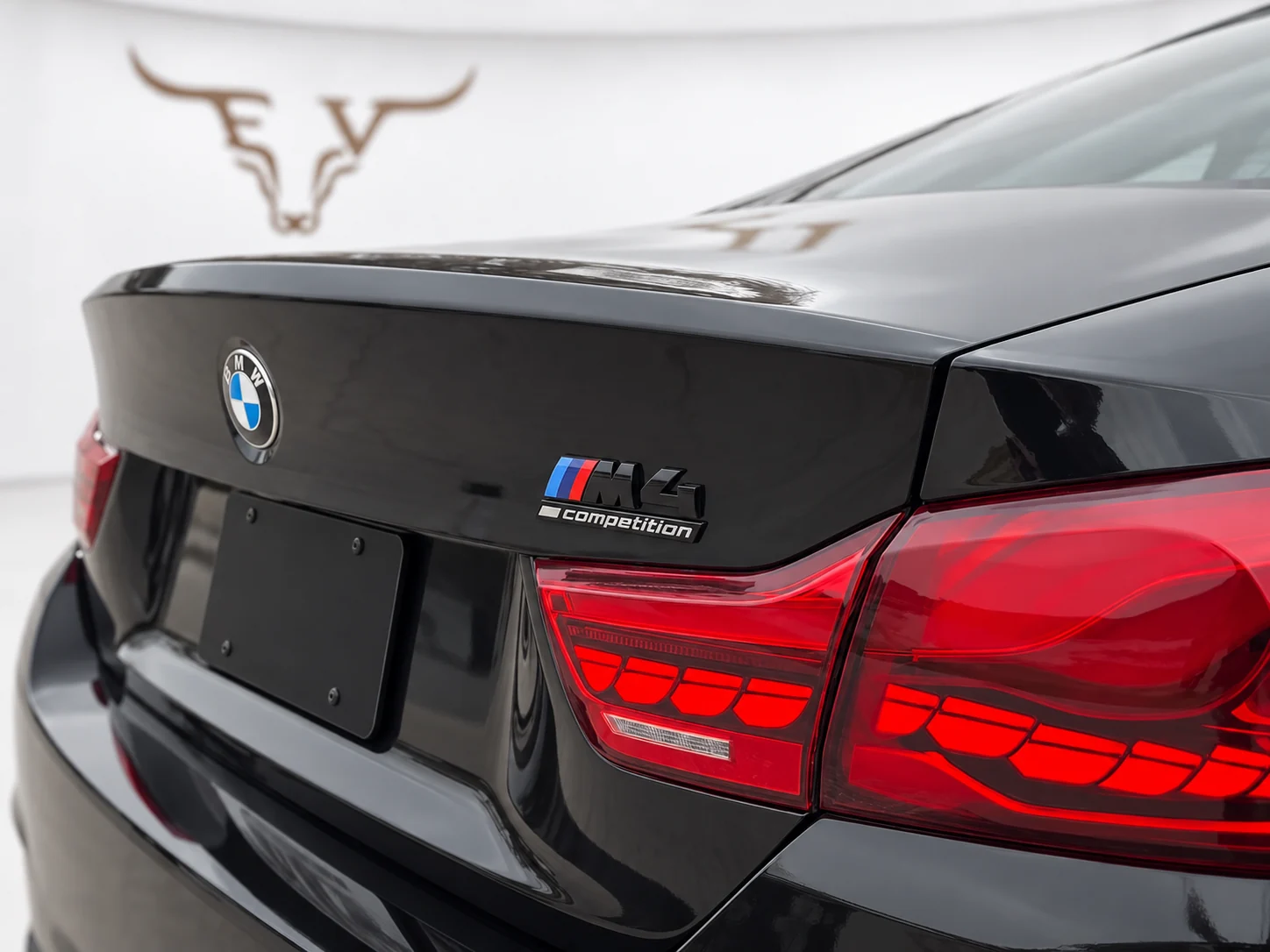 2017 BMW M4 Competition photo 6