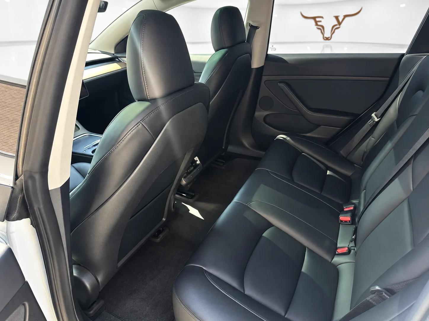 2023 Tesla Model 3 Standard Range photo 13