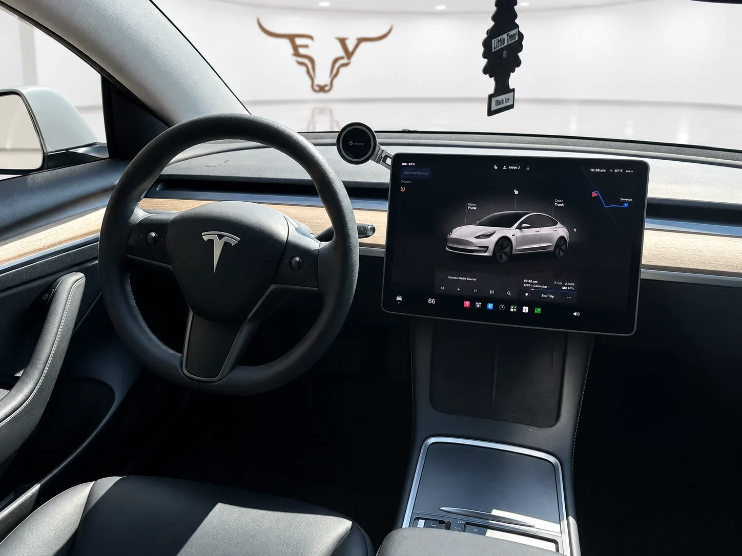 2023 Tesla Model 3 Standard Range photo 11