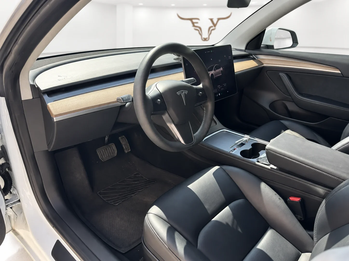 2023 Tesla Model 3 Standard Range photo 7