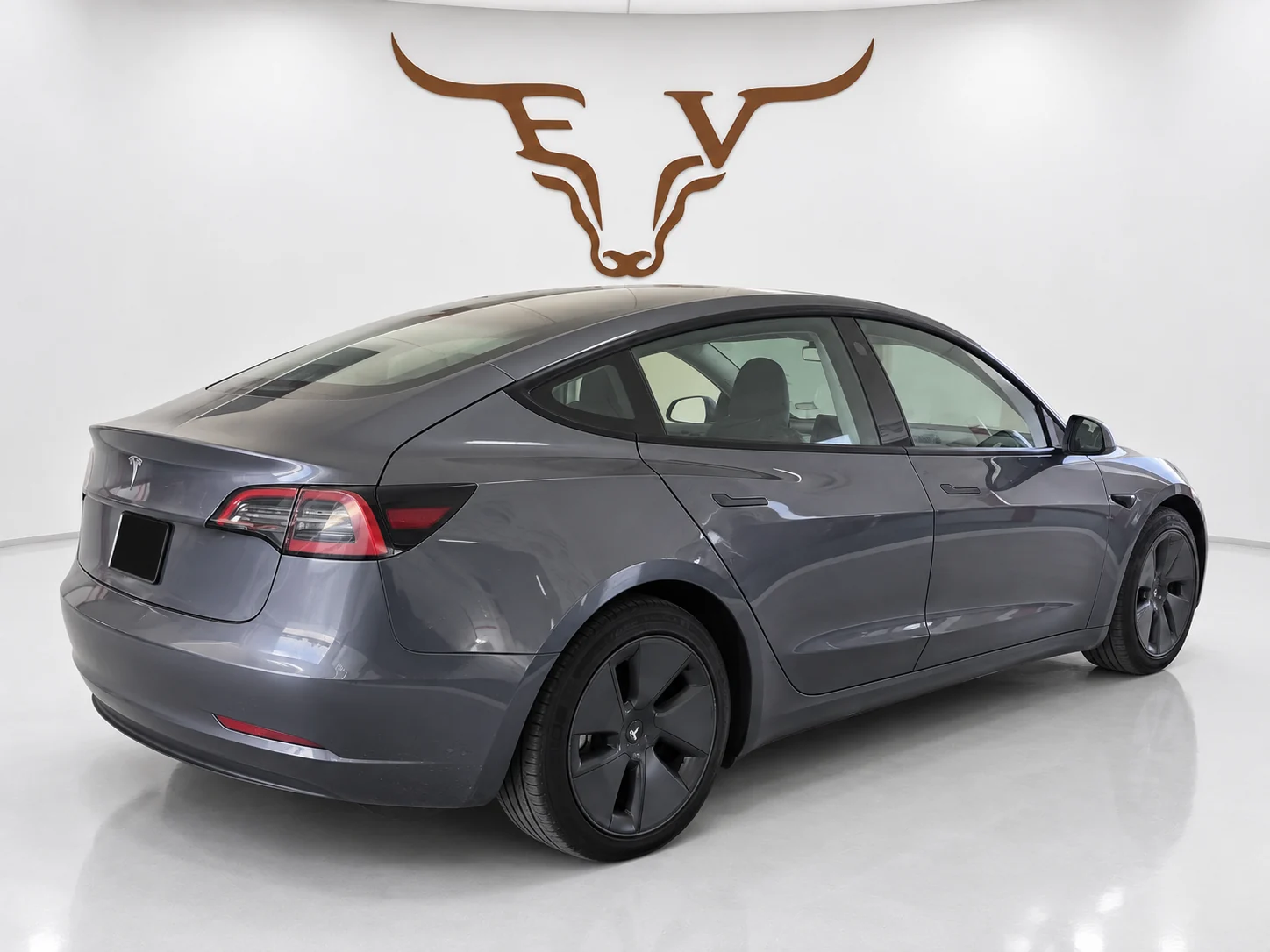 2023 Tesla Model 3 Standard Range photo 4