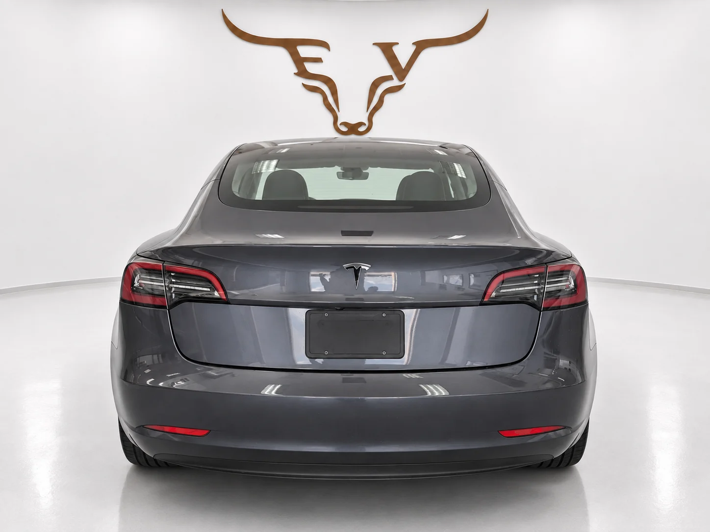2023 Tesla Model 3 Standard Range photo 3