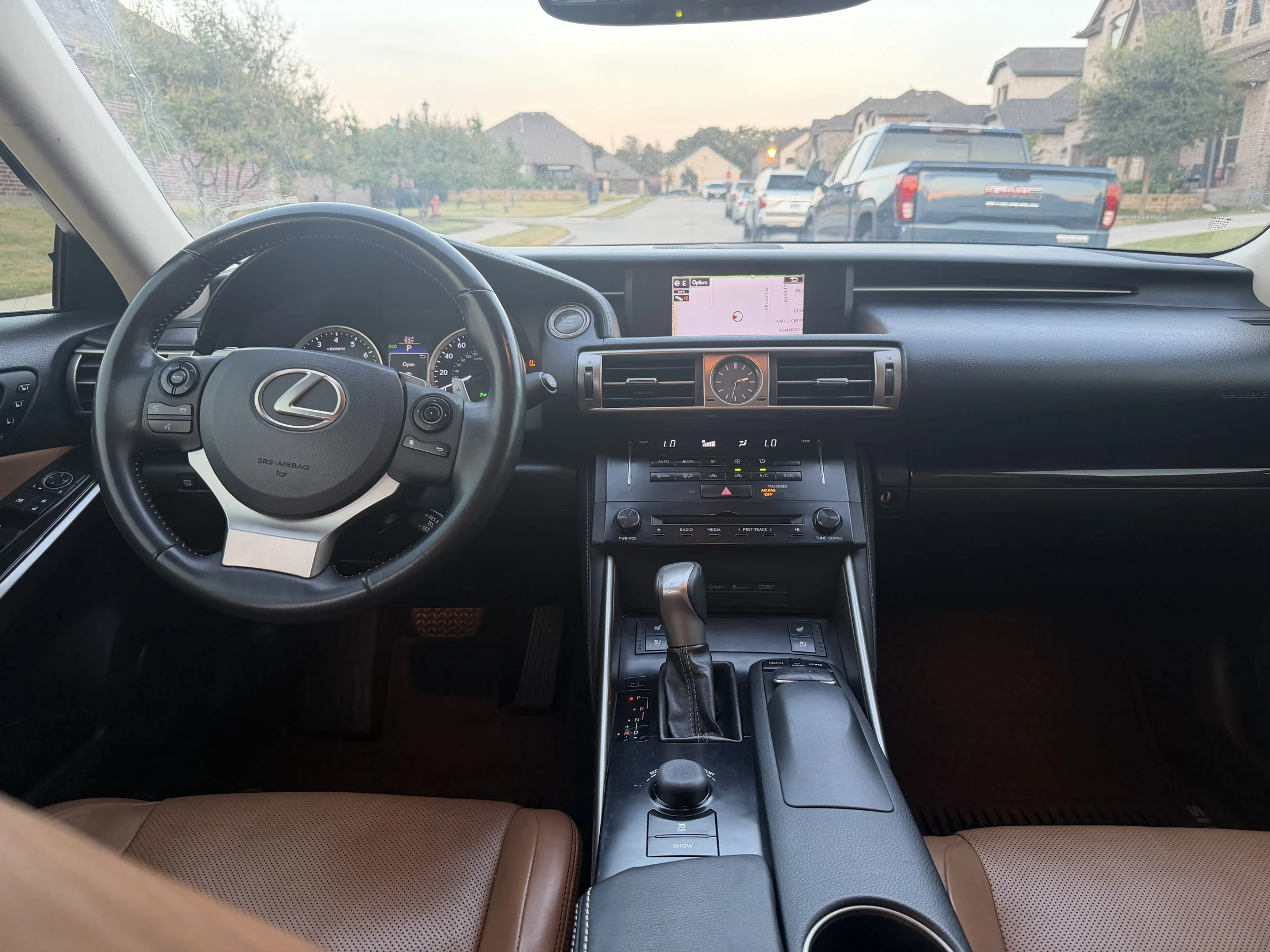 2014 Lexus IS 250 Luxury Package RWD photo 7