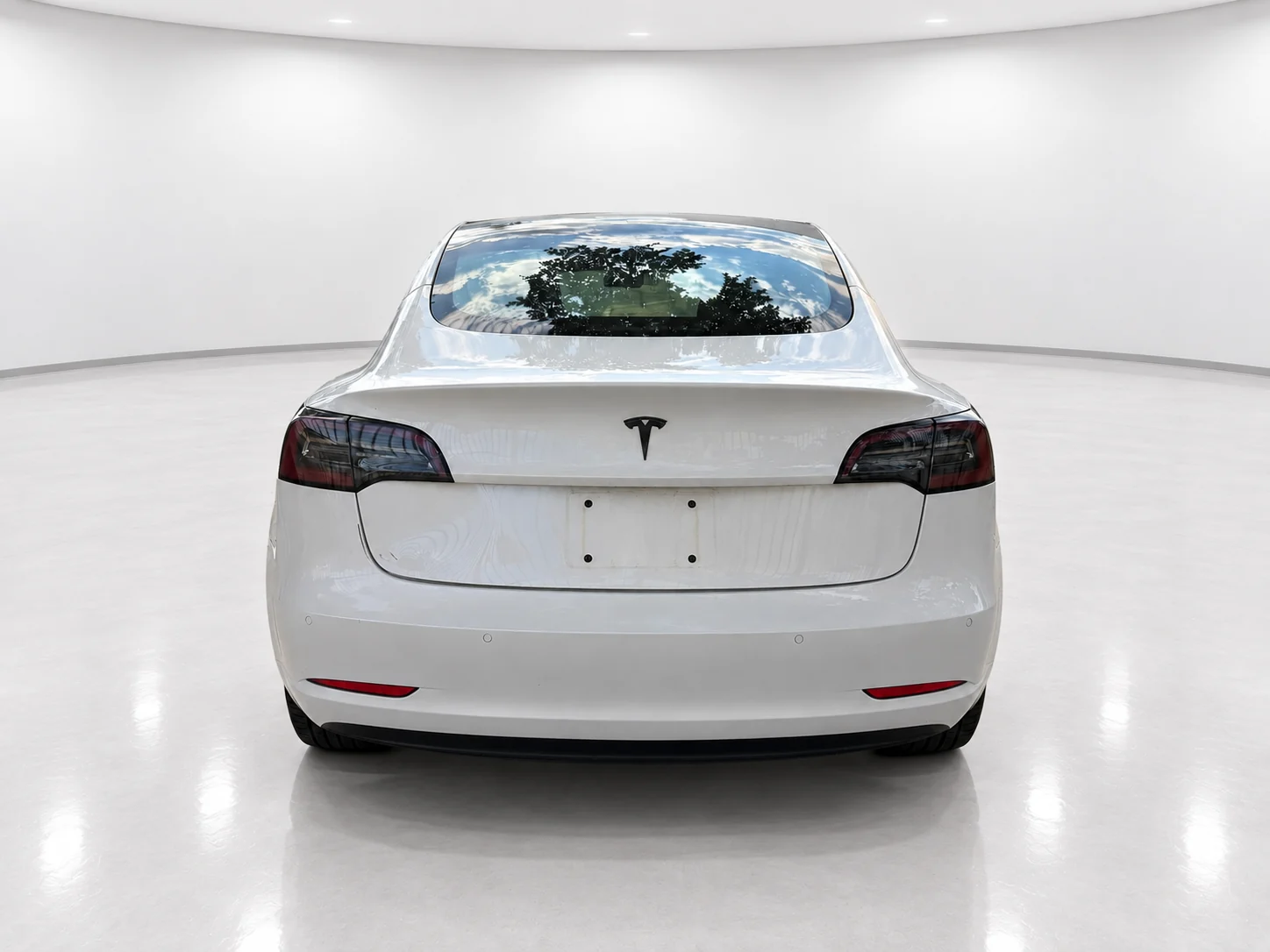 2022 Tesla Model 3 Standard Range RWD w/Enhanced Autopilot photo 4
