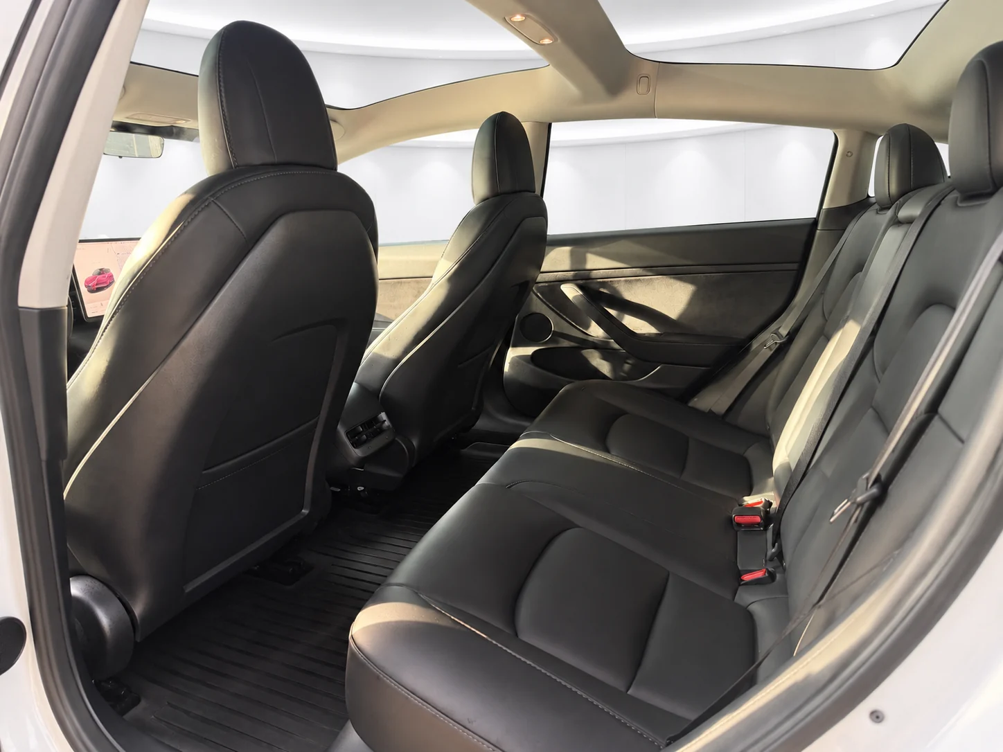 2022 Tesla Model 3 Standard Range RWD w/Enhanced Autopilot photo 13